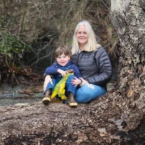 Meet your Posher, Laura